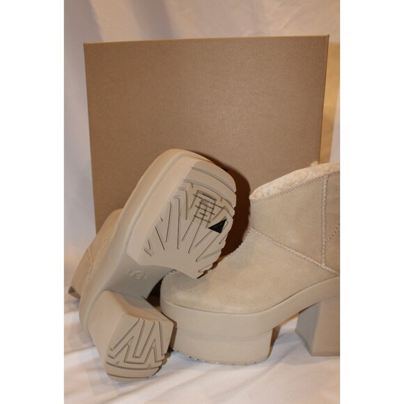 UGG NEW HEIGHTS PLATFORM MINI SUEDE‎ WOMEN'S BOOTS NIB MSD TAN - Picture 8 of 9